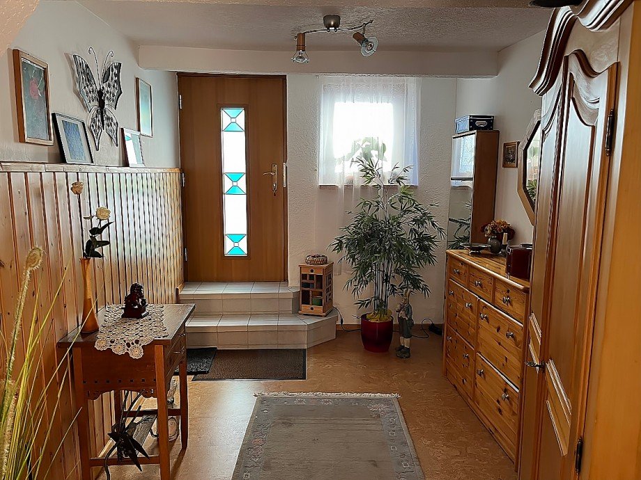 Diele Einfamilienhaus Nierstein-Schwabsburg